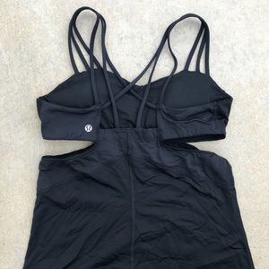 Black lululemon cut out tank Size 8